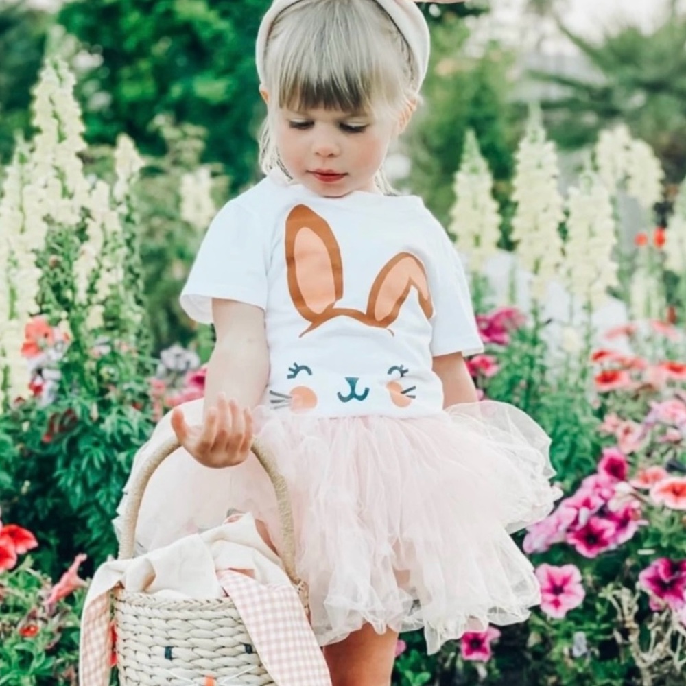 Brokedown Clothing Child’s Kids Bunny T Shirt Easter White Size 10